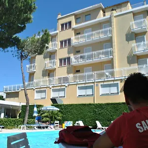 hotel-bahama.riccione-hotels.org/
