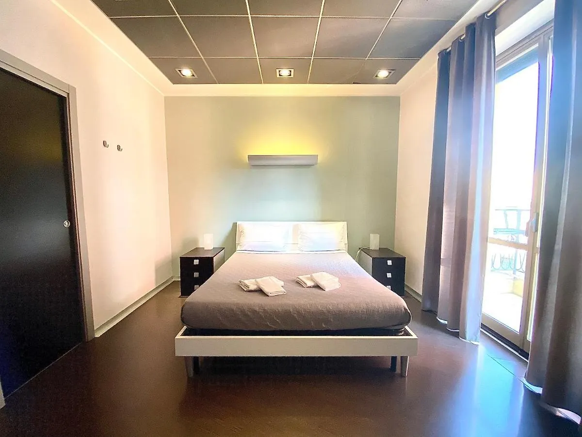 Gemini Guest House Rome 2*,